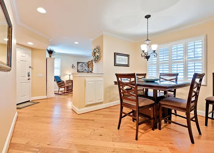 Dp-4 Ritz Pointe Condo
