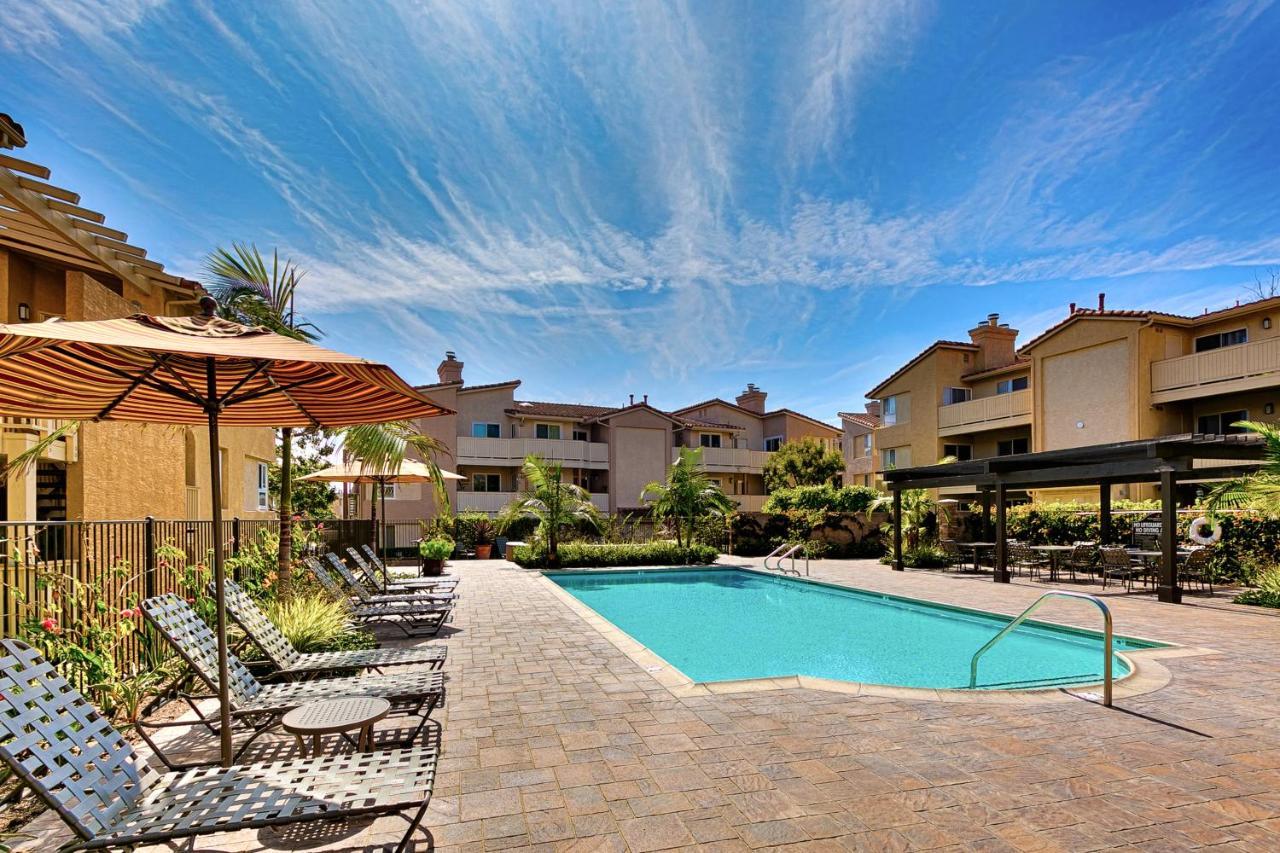 Dp-4 Ritz Pointe Apartment *