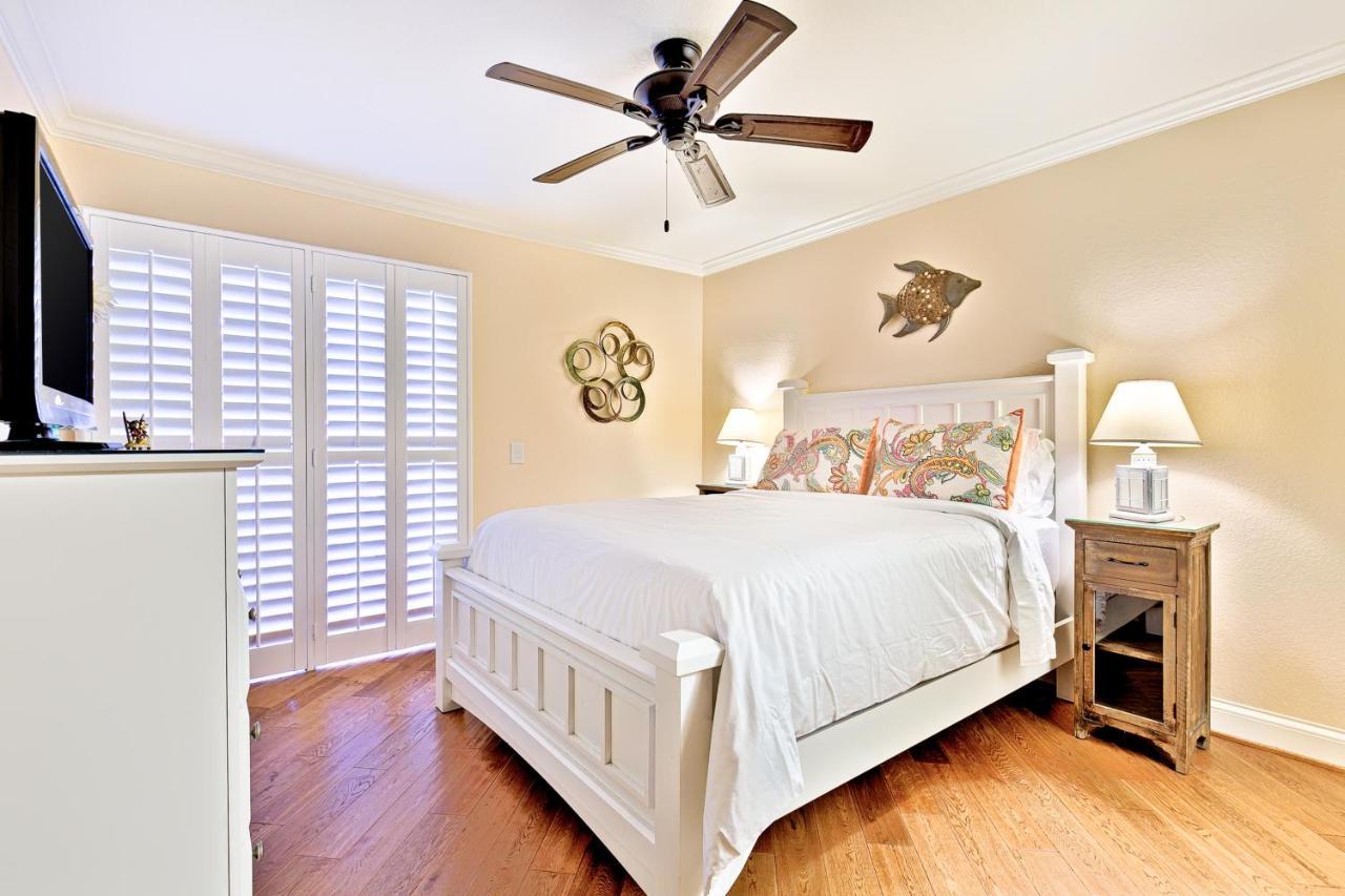Dp-4 Ritz Pointe Apartment